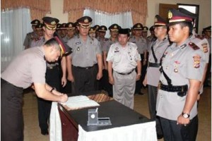 Sertijab dua perwira baru di Mapolres Kuningan.